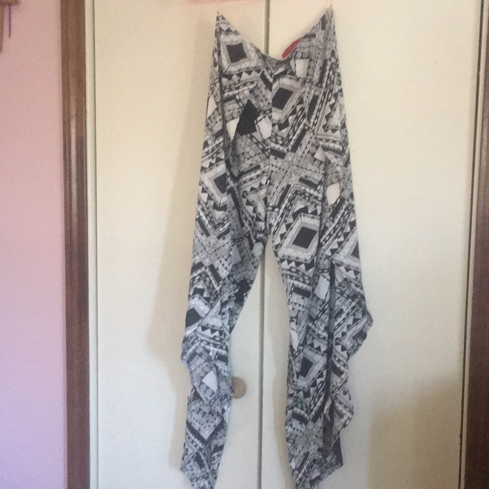 Comfy patterned Gaucho Pants